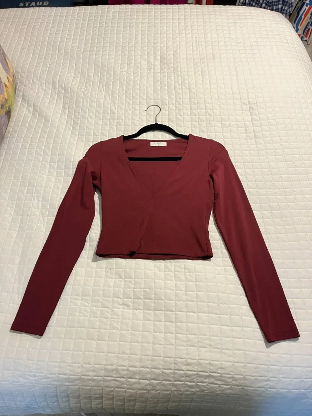 Aritzia Babaton Contour Deep V-Neck Minimalist Longsleeve Body-hugging Burgundy